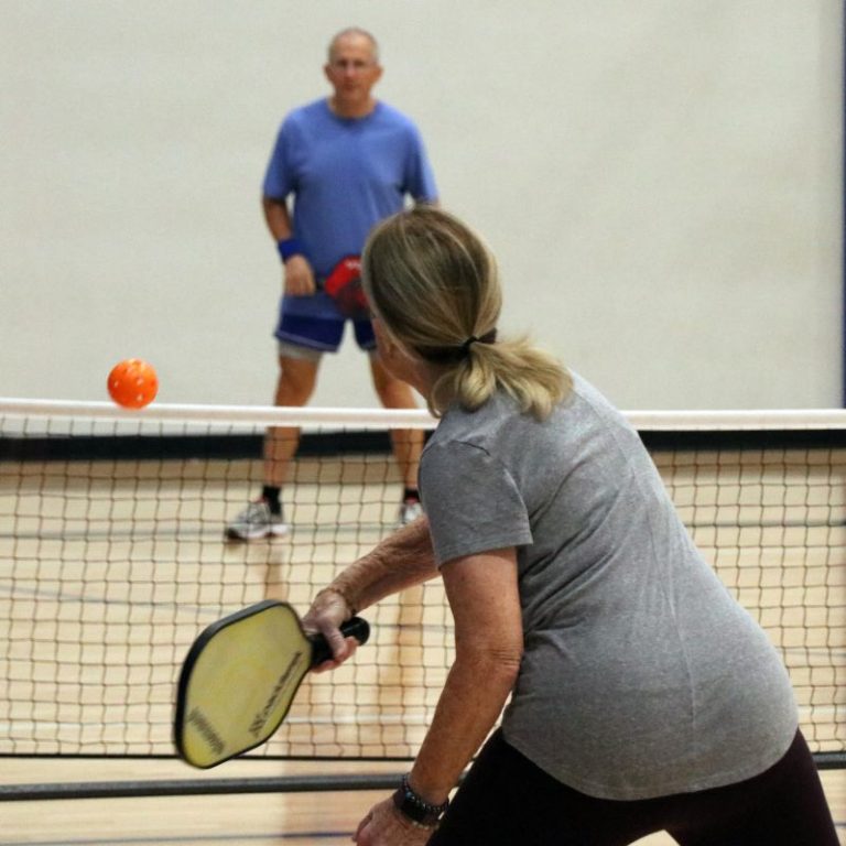 How Do You Rotate Extra Players in Pickleball