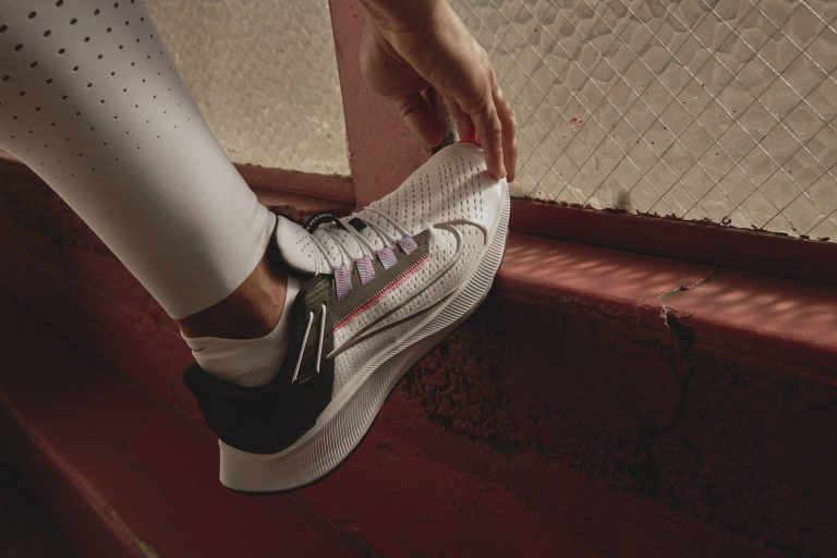 How Should Pickleball Shoes Fit